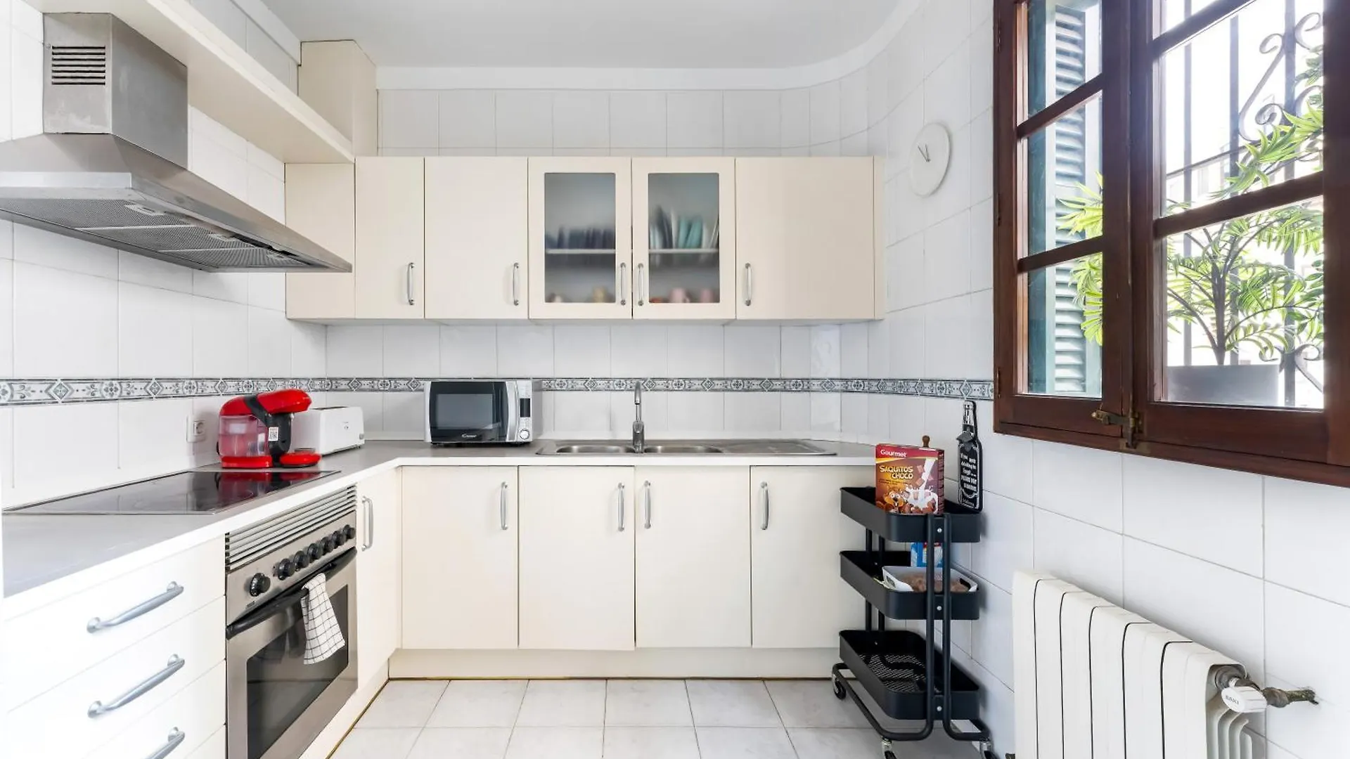 Rustica, Centrica & Agradable Bed & Breakfast Palma de Mallorca Spain