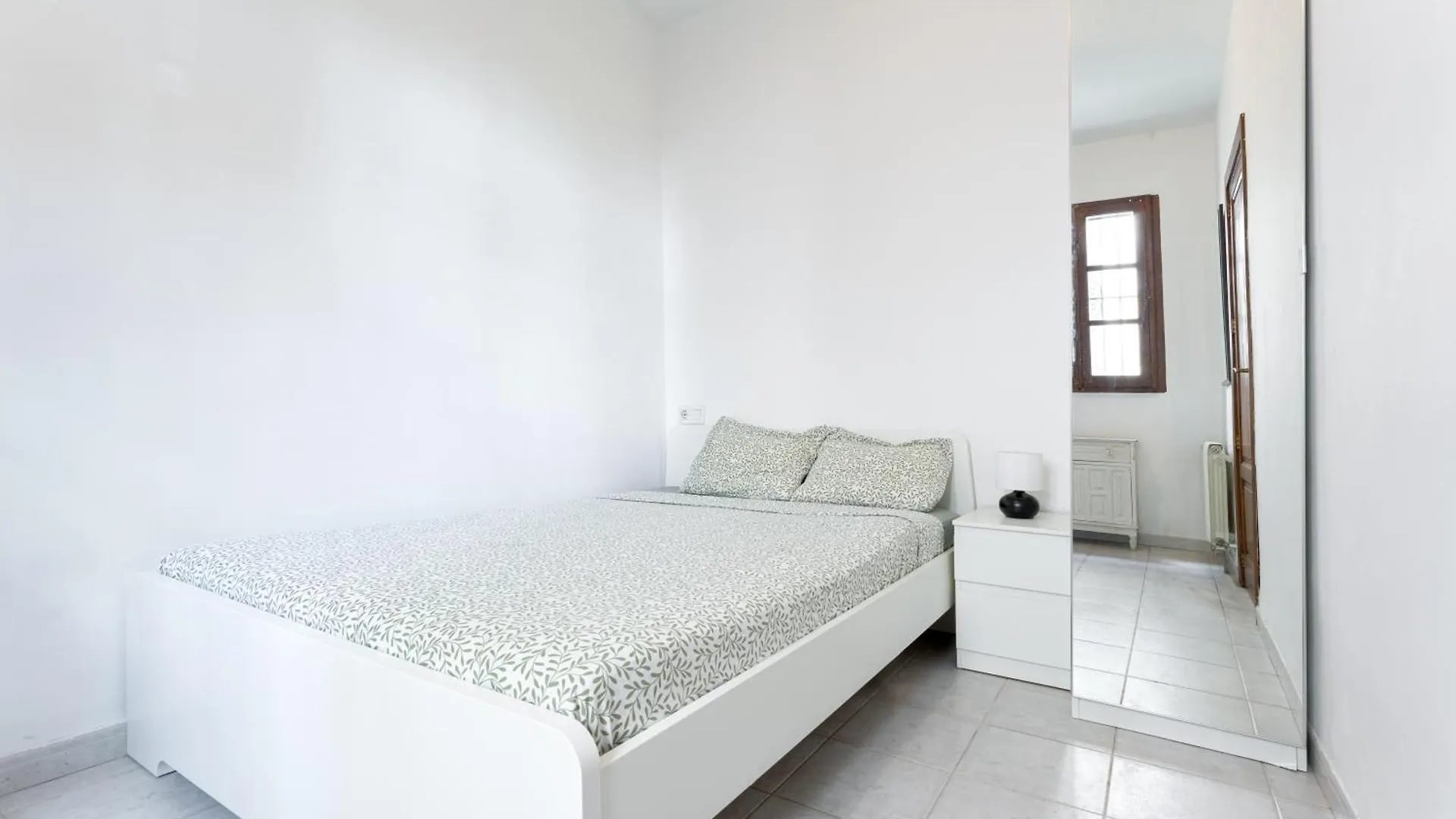 Rustica, Centrica & Agradable Bed & Breakfast Palma de Mallorca Spain