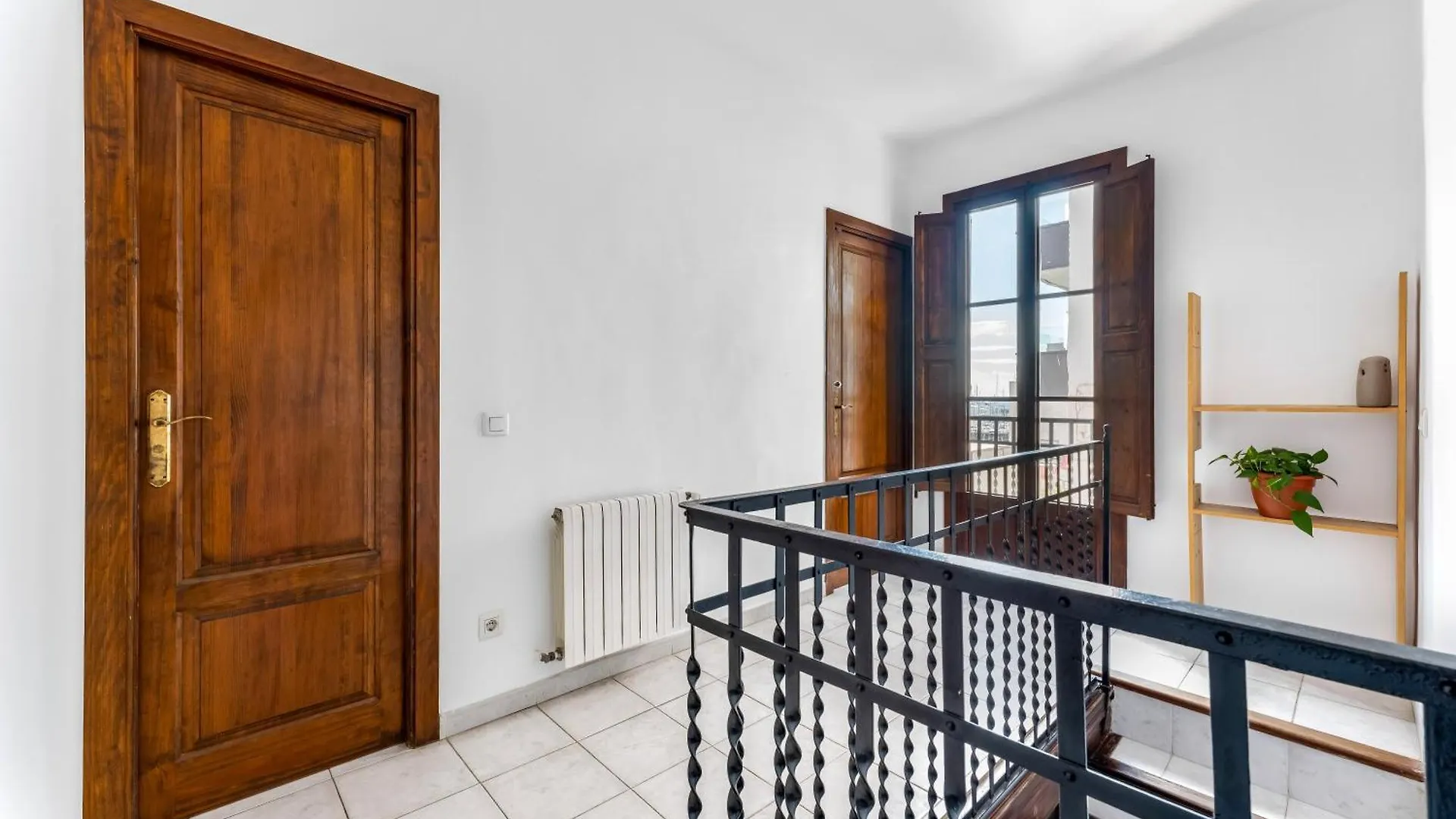 Rustica, Centrica & Agradable Bed & Breakfast Palma de Mallorca Spain